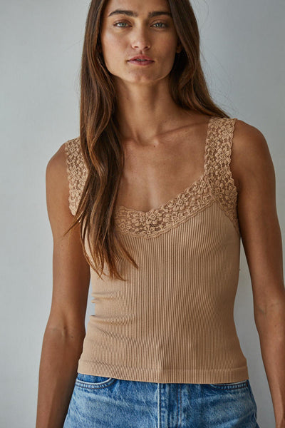 Maxi Tank