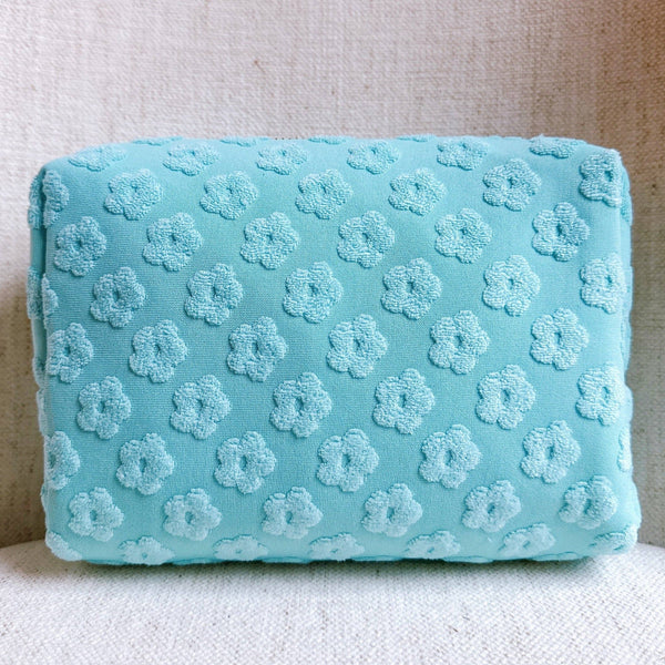Daisy Blossom Cosmetic Case