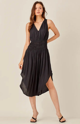 Elastic waist round hem dress
